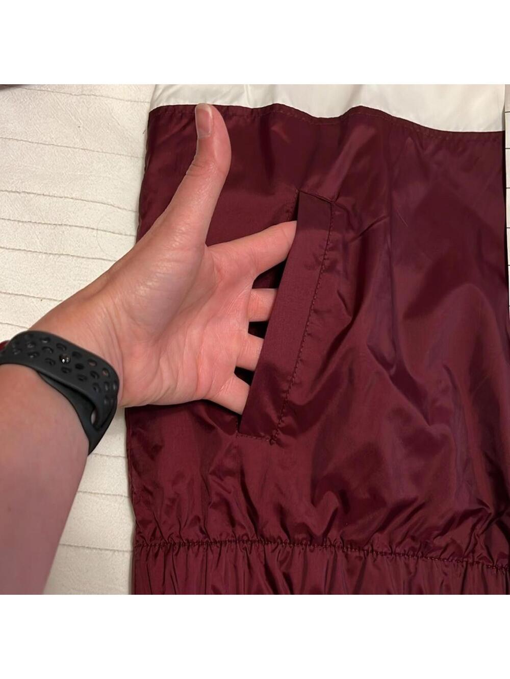Forever 21 Colorblock Windbreaker Jacket Red Burgundy White Hooded Women's Small - Picture 5 of 7